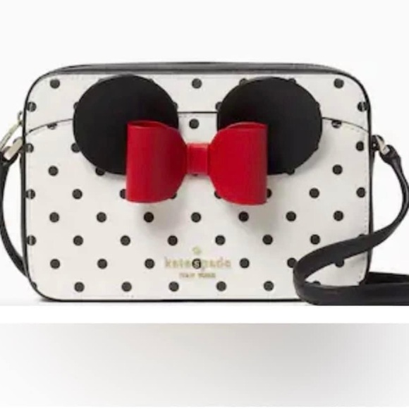 Disney X - Picture 1 of 4